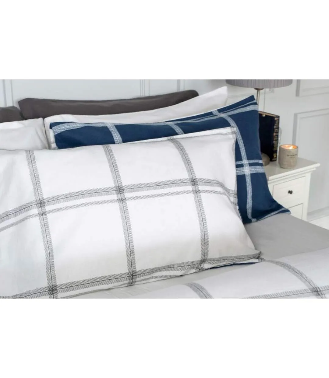 Dalton brushed cotton checked duvet cover set navy/white Belledorm