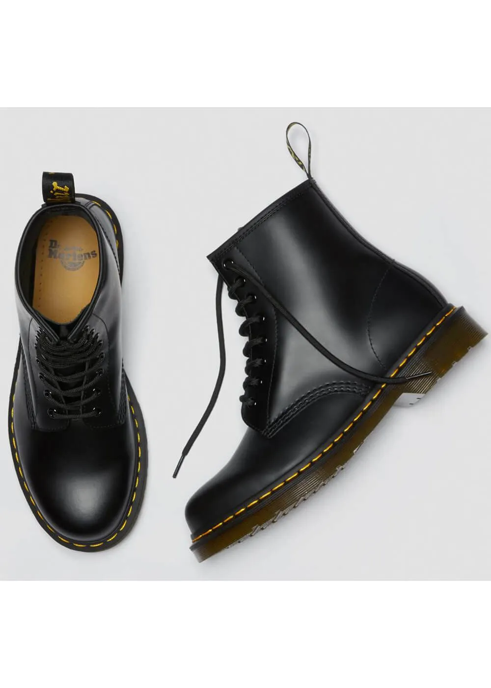 Dr. Martens 1460 Smooth Boots Black