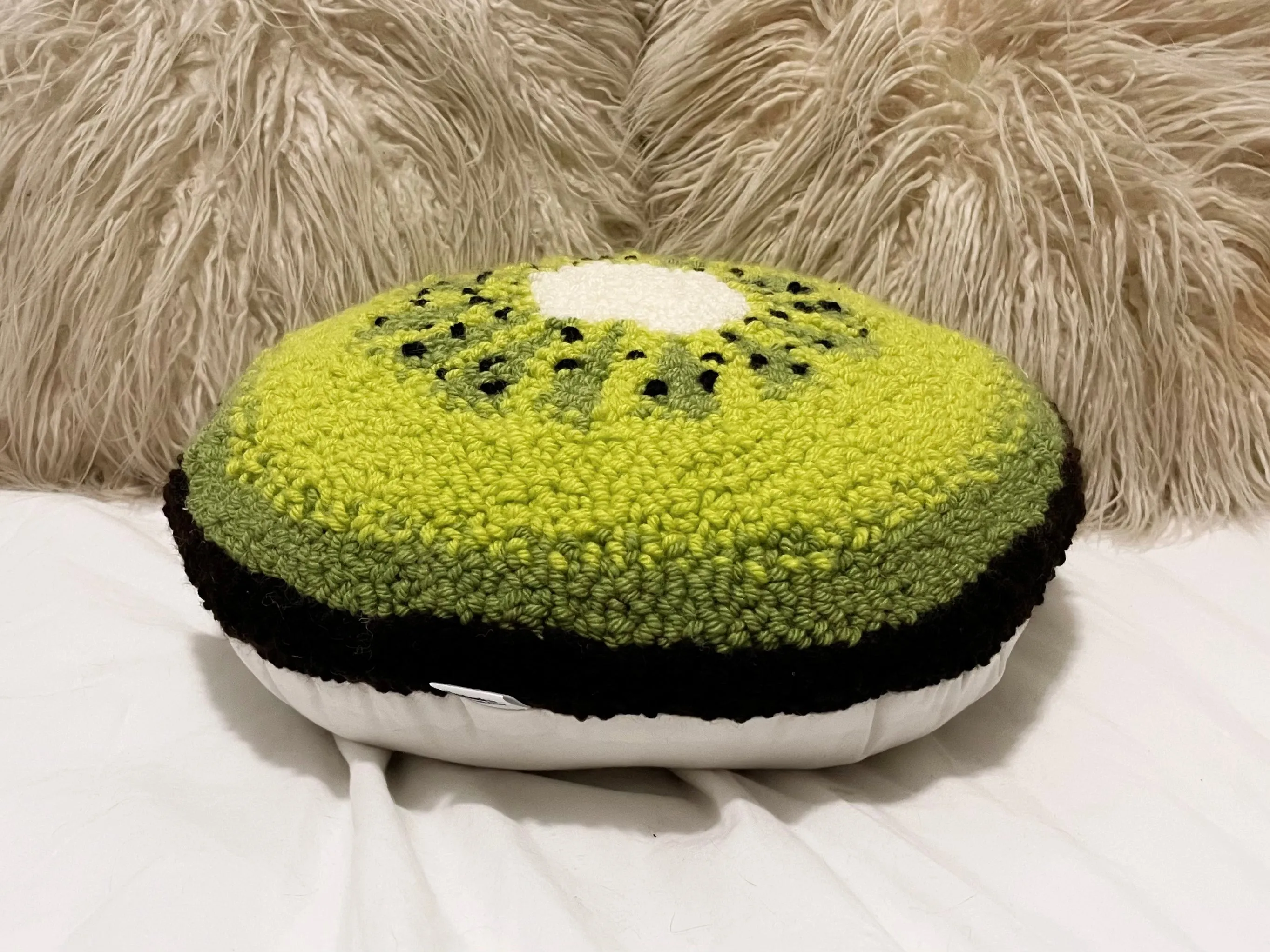 Kiwi Pillow