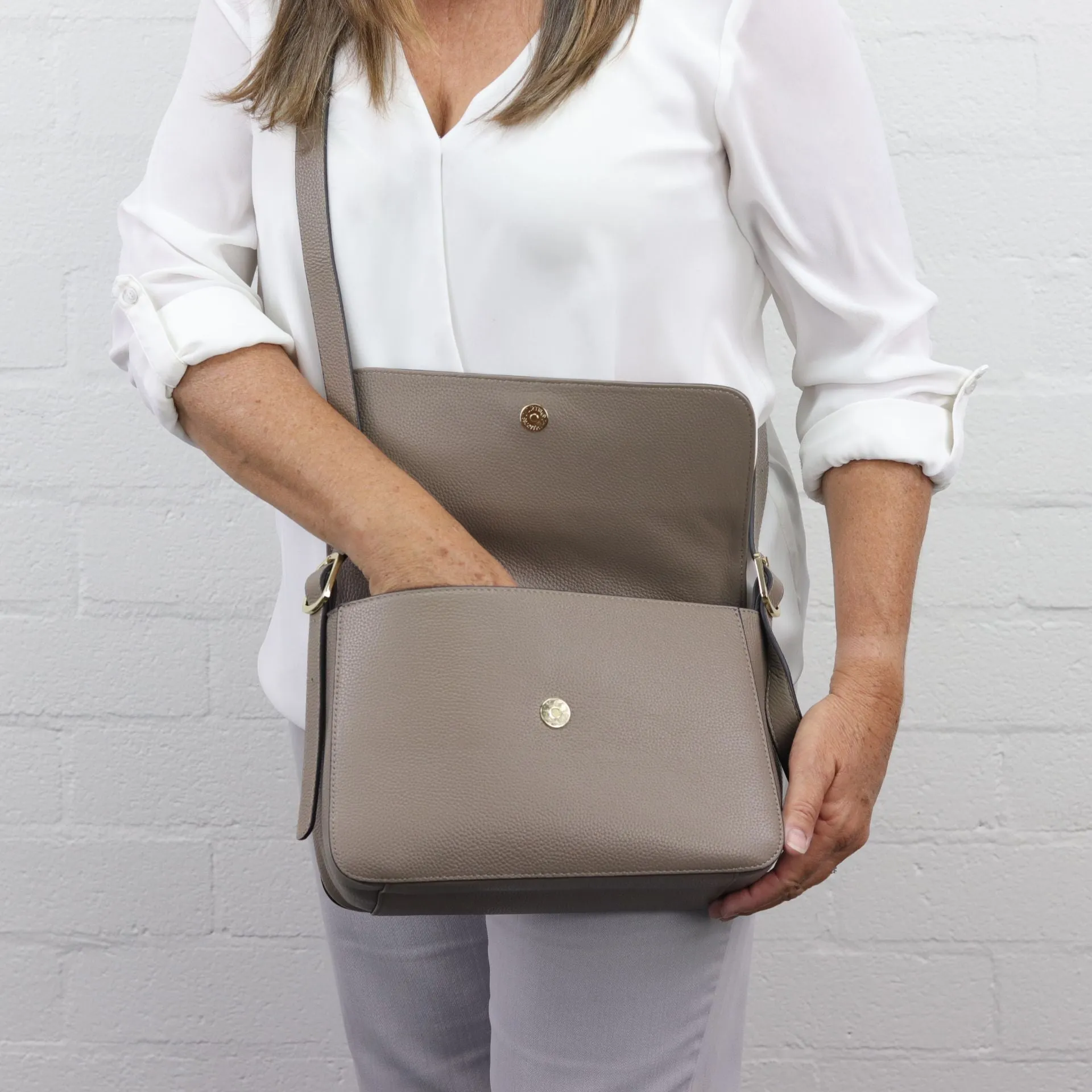 Louise leather shoulder bag