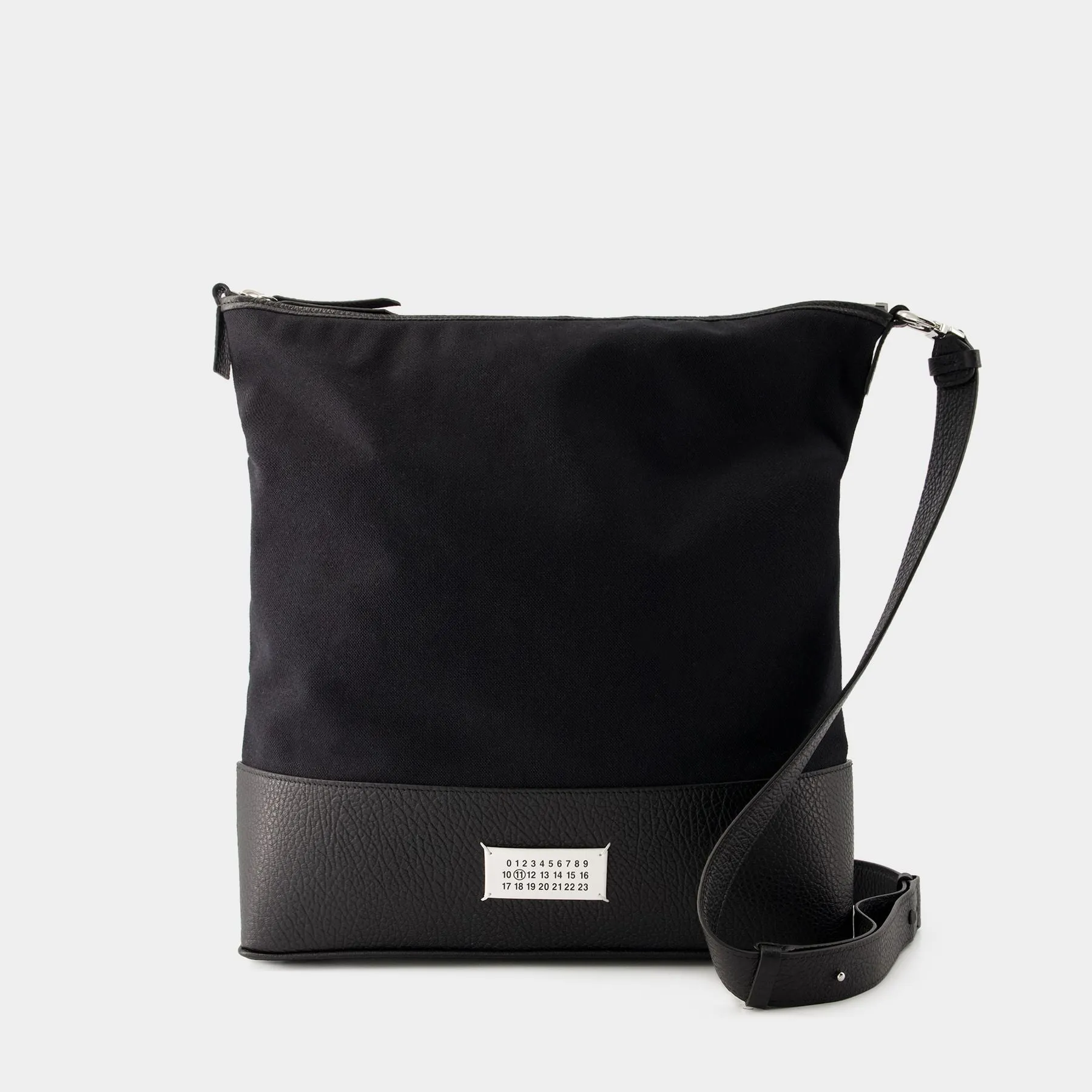 Maison Margiela  5ac Hobo Medium Crossbody - Maison Margiela - Leather - Black