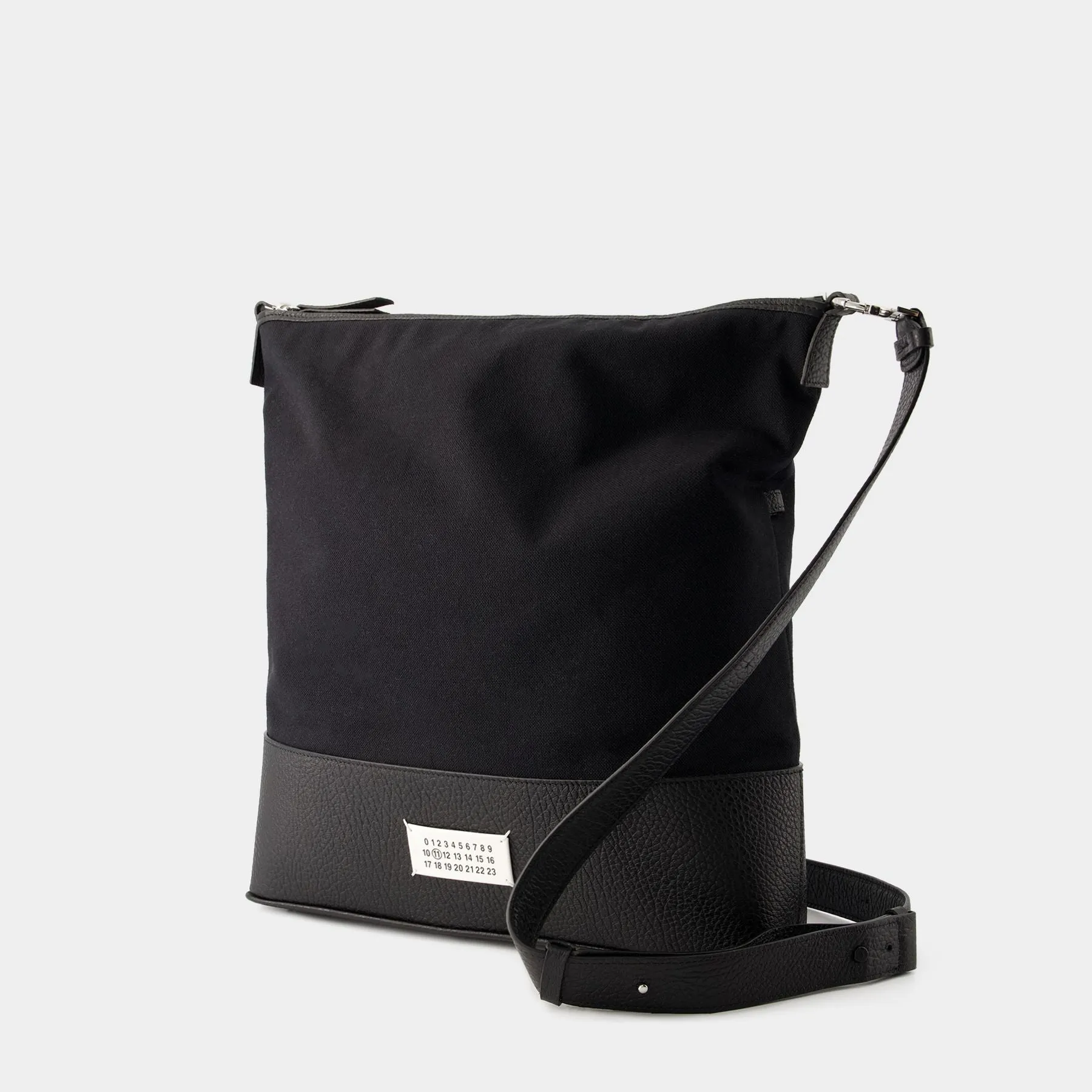 Maison Margiela  5ac Hobo Medium Crossbody - Maison Margiela - Leather - Black