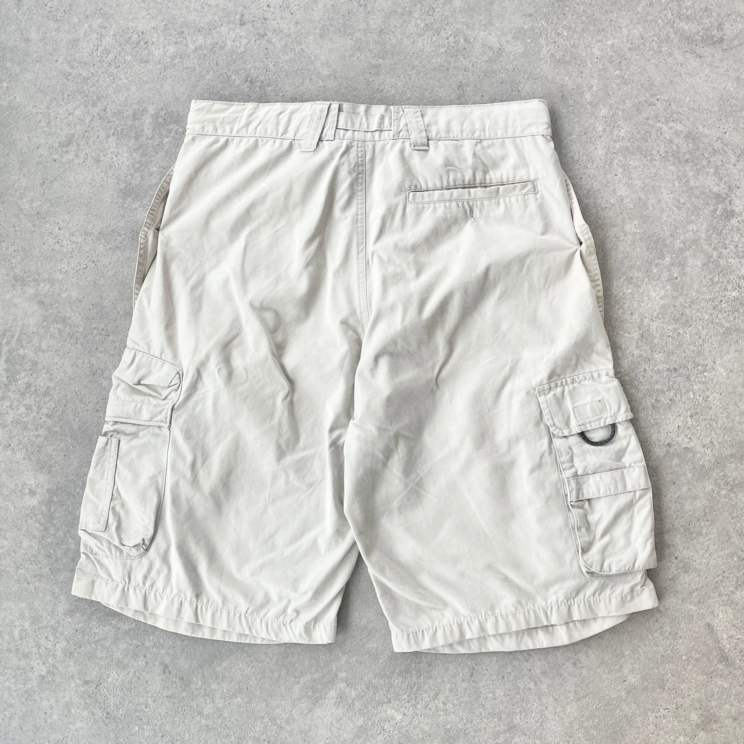 Nike ACG 2000s convertible technical cargo shorts (L)