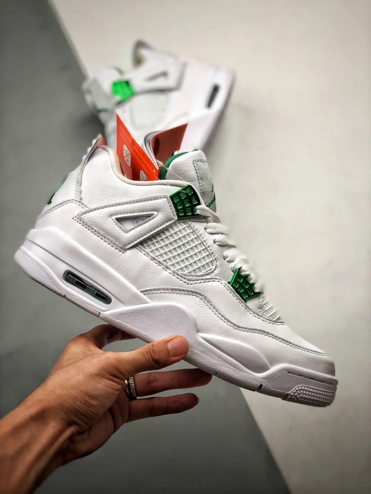 Nike Air Jordan 4 Retro 'Green Metallic'