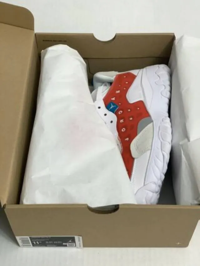 Nike Air Jordan Jumpman Delta 2 Chile Red White Grey Fog...