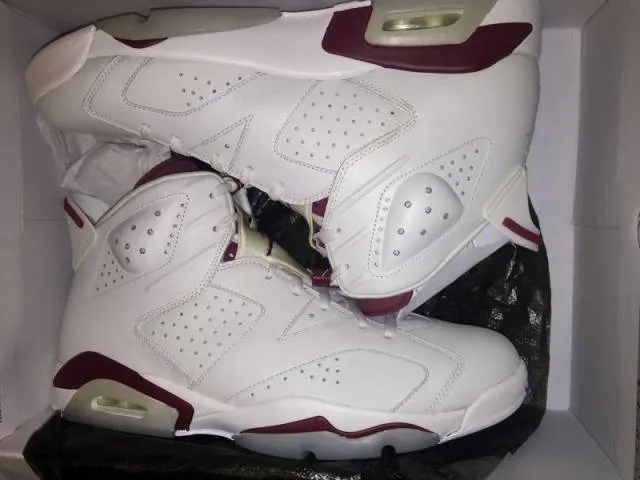 Nike Air Jordan Retro 6 Maroon