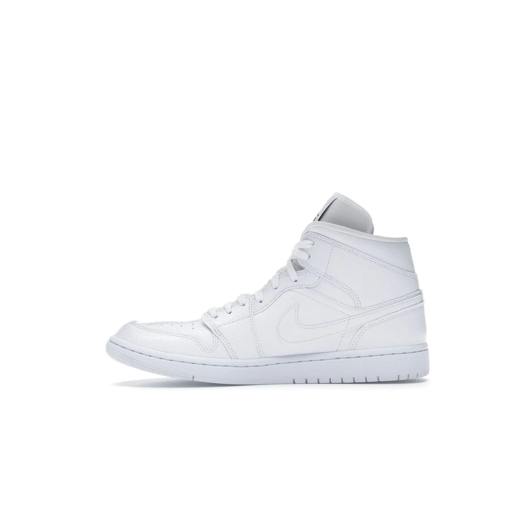 Nike - Baskets Nike Air Jordan 1 Mid - Blanc - Femme