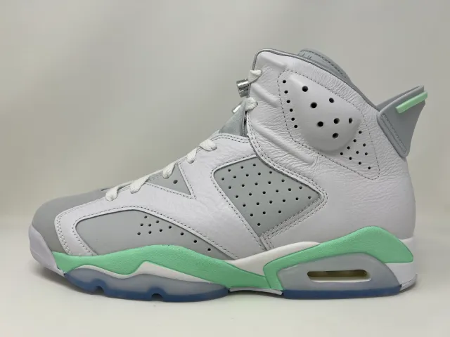 Nike WMNS Air Jordan Retro VI 6 Mint Foam Women's Size 1...