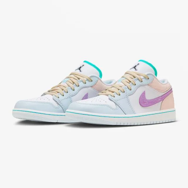 Nike Women's Air Jordan 1 Low (Multi-Color Sashiko/ Whit...