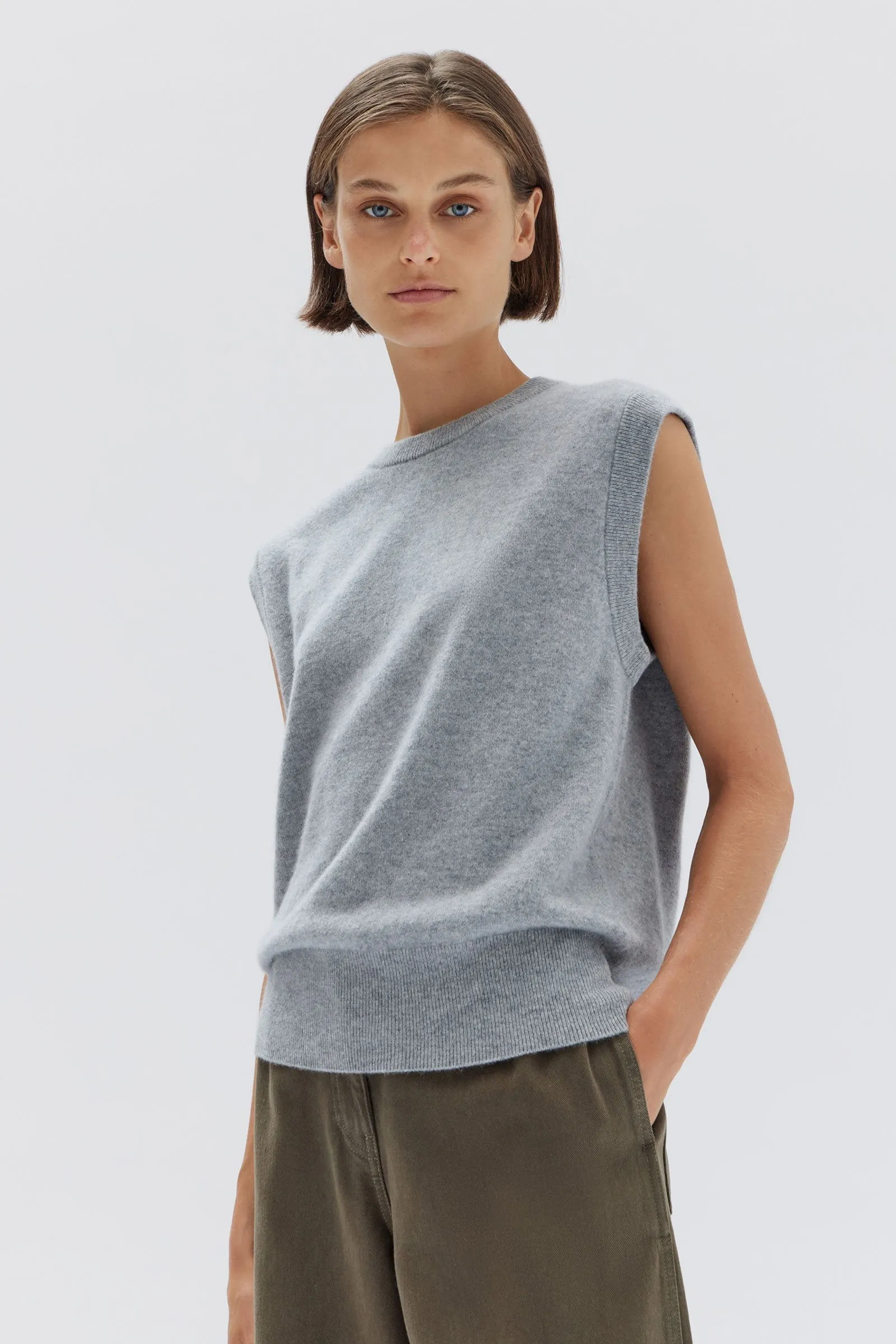 Relaxed Cashmere Vest