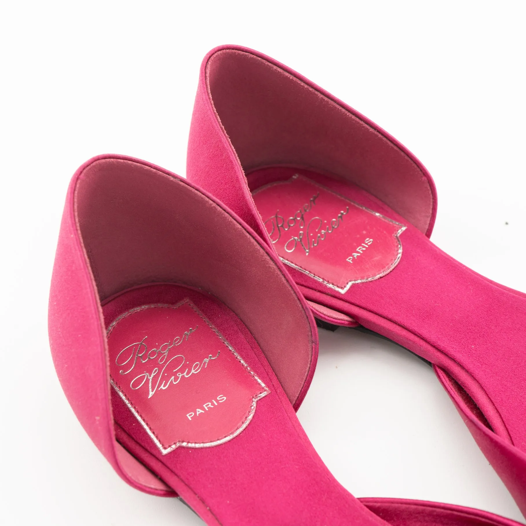 Roger Vivier Pink Ballerine Chips Crystal Flats POP