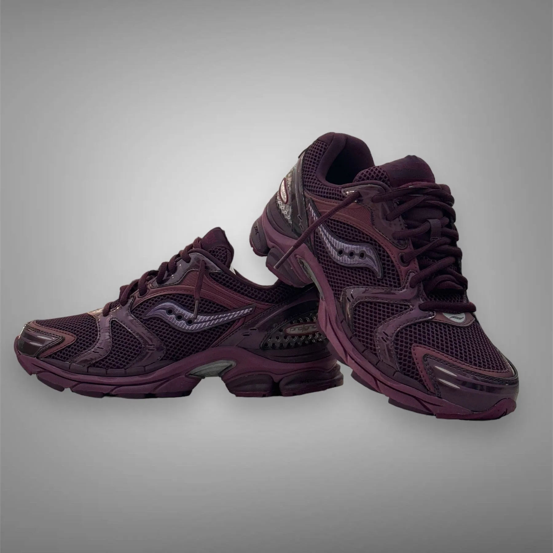 Saucony Women’s Progrid Triumph 4 S60817-1 Purple