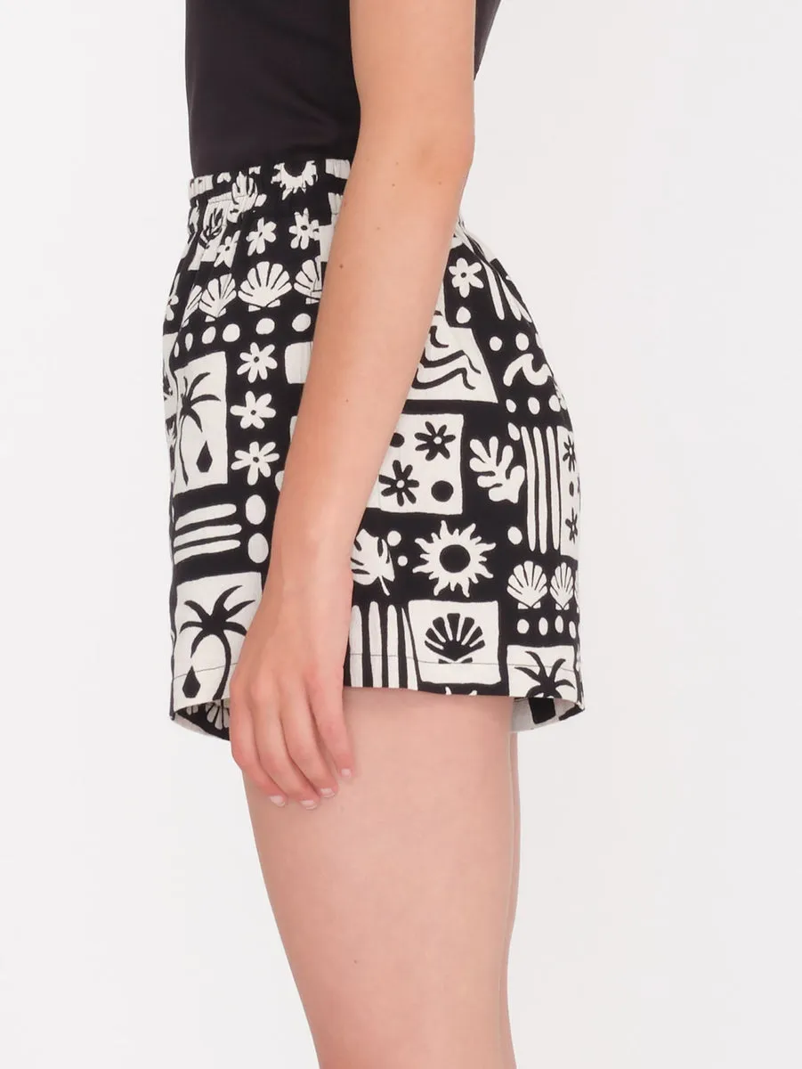 Sunny Wild Short - BLACK